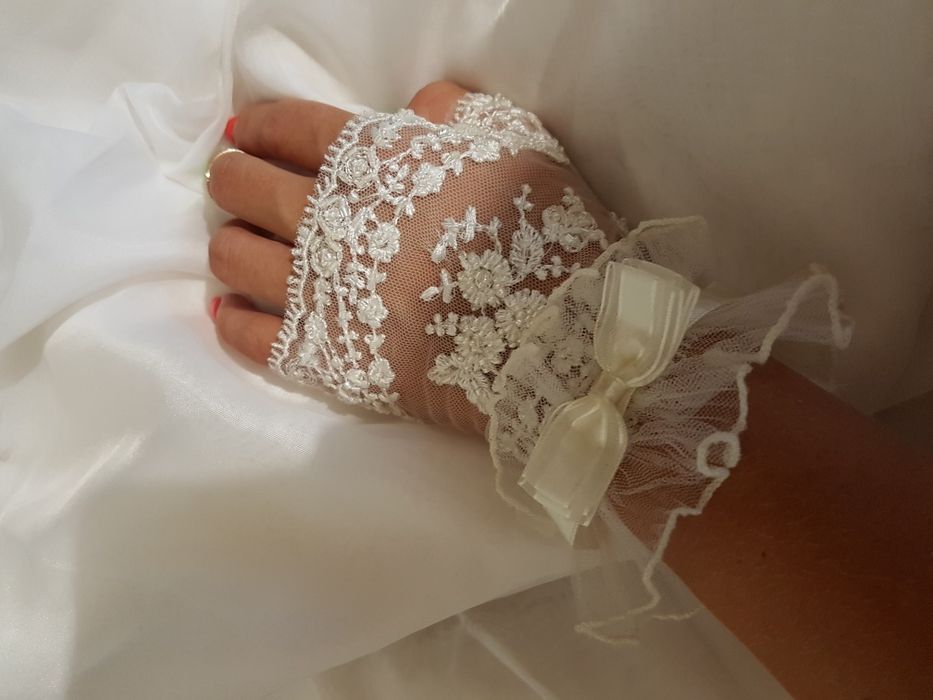Свадебное платье со шлейфом