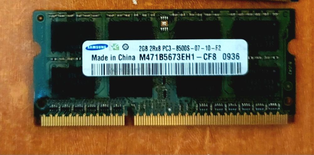 Samsung  DDR3L SO-DIMM 2GB 1600MHz оперативна памятьдля ноутбука