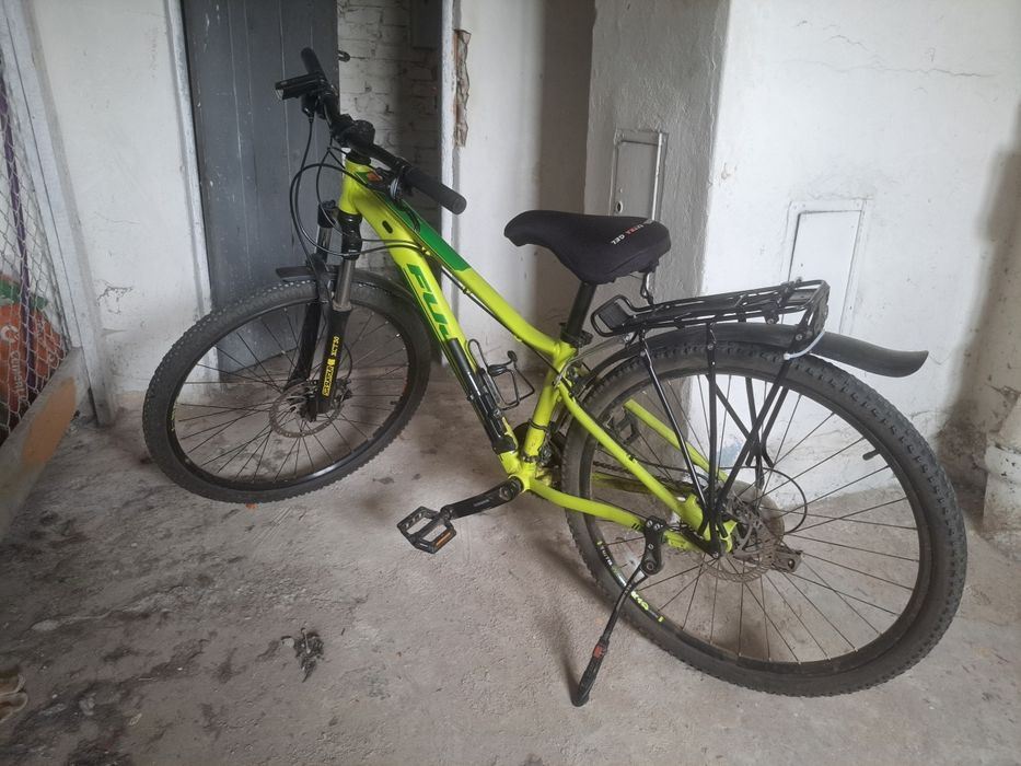 Kellys  MTB rower 27,5 cała + bagaznik + stopka + blotniki+ bidon