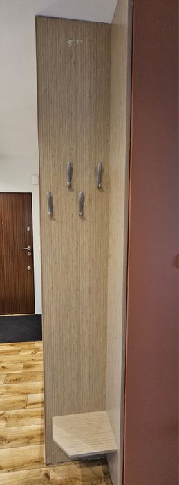 Szafa do zabudowy. Drzwi przesuwne.