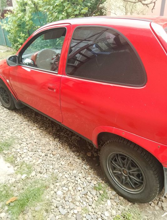 Продаж легкові авто