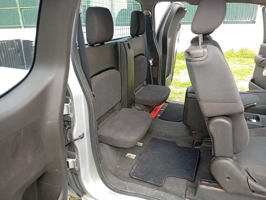 Nissan Navara - A/C - Bola Reboque