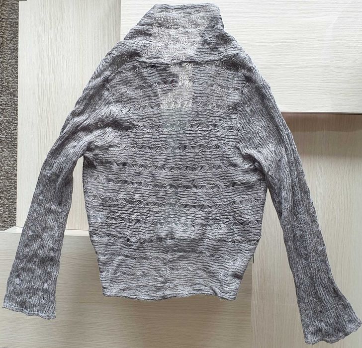 Sweterek wdzianko szary ażurowy wzór M
