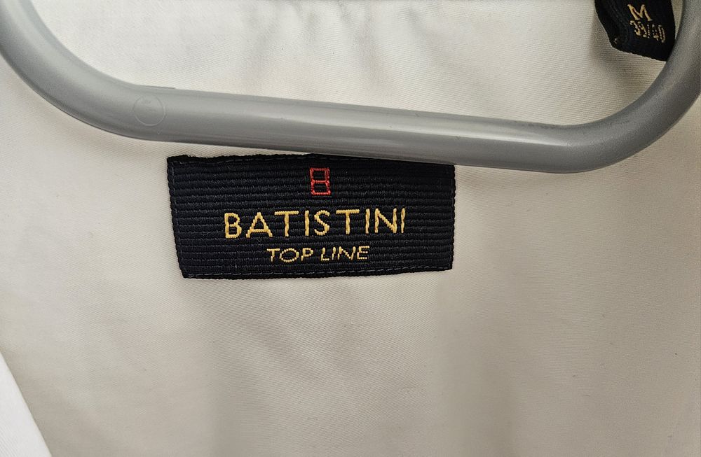 Elegancka koszula męska z długim rękawem; M; Batistini; biała
Rozmiar: