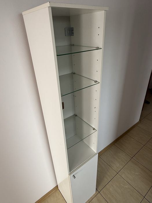 Szafka łazienkowa / słupek biały z półkami szklanymi