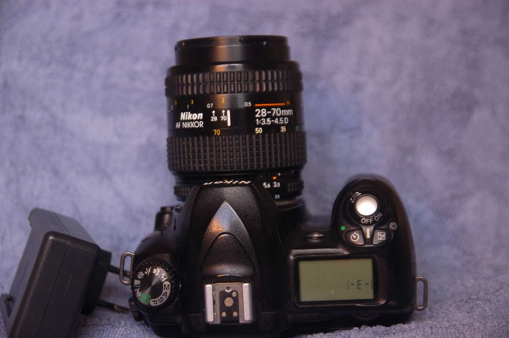 Продам дзеркальний фотоаппарат nikon d50 nikkor af 28-70mm 3.5-4.5d