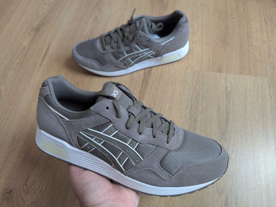 42,44 - Кросівки Asics Lyte Trainer
