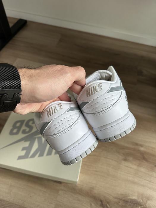 Supreme x Nike Dunk Low SB (White Metallic Silver)
