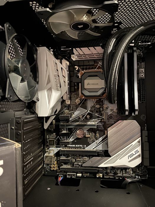 Combo Gaming i5 8600k | Asus Z370 A Prime + Ram + Watercooler + Caixa