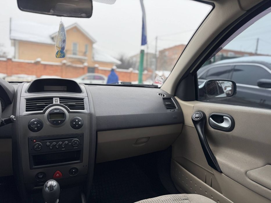 Renault Megane 2008рік 1.5 dci
