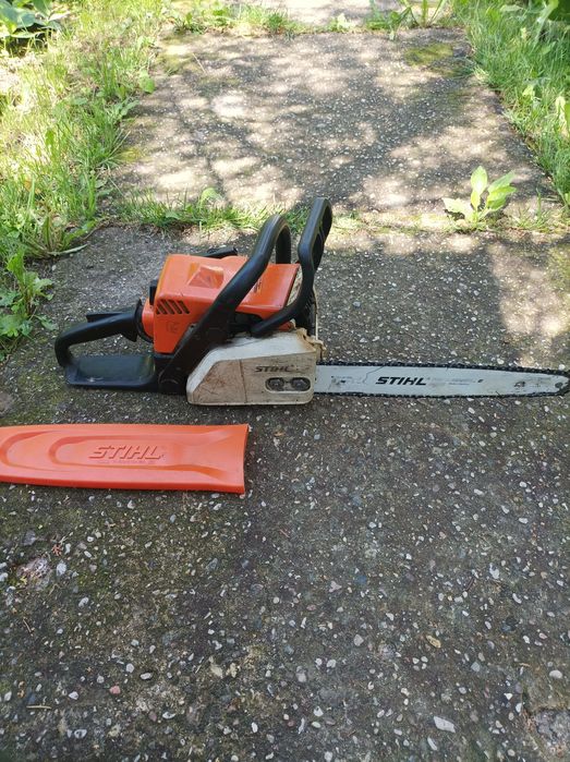 Piła pilarka spalinowa Stihl 180.