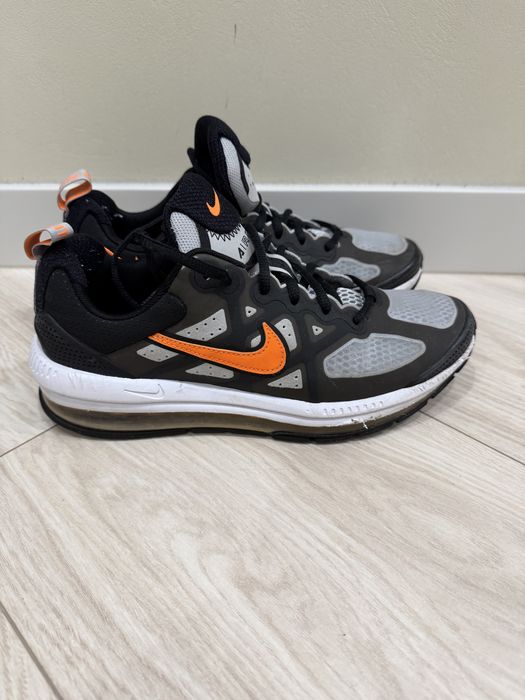 Кросівки nike  39 розмір (25 см устілка )