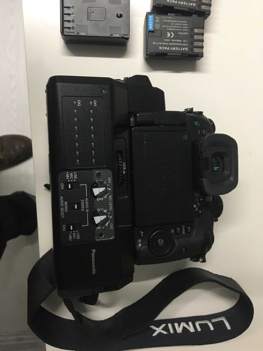 Panasonic Lumix GH4 + Panasonic Lumix DMW-YAGH