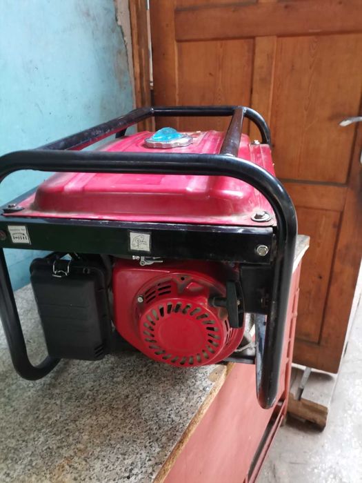 Бензогенератори 2 шт