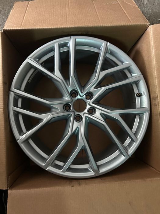 Jante Q4 é- tron  2023