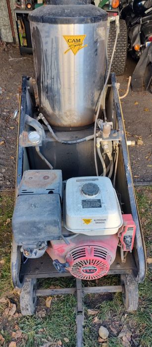 Myjka  ciśnieniowa spalinowa  z podgrzewaniem Honda