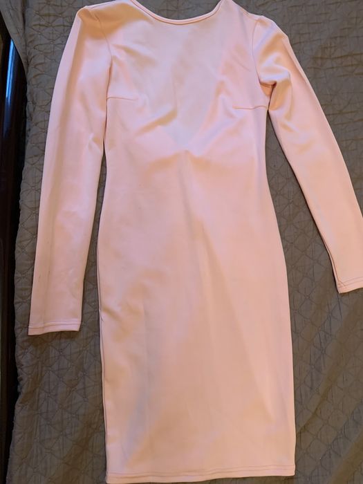 Персикове плаття з відкритою спинкою (с)