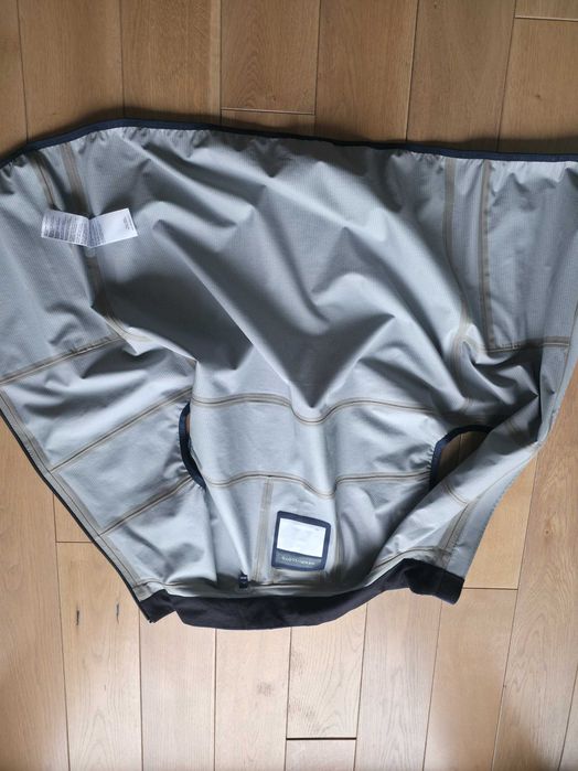 Bezrękawnik Henri Lloyd model Antigua 2.5L Stretch Giletz