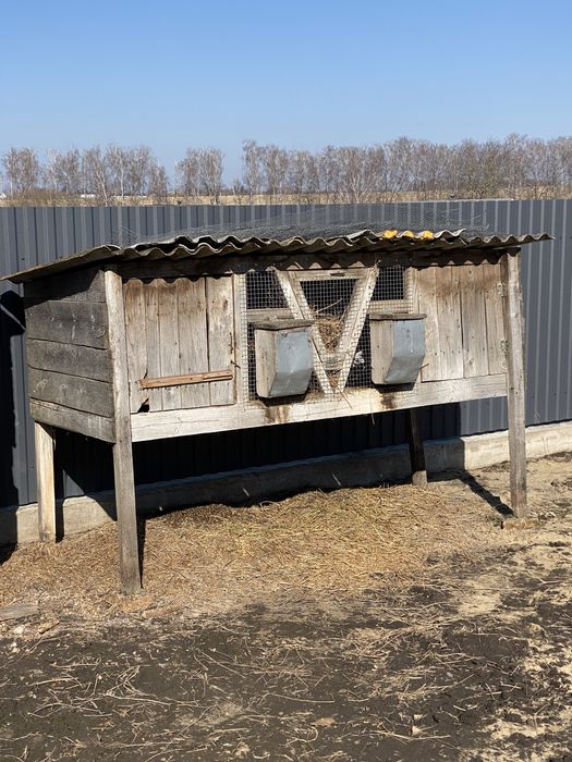 Кролячі клітки дешево