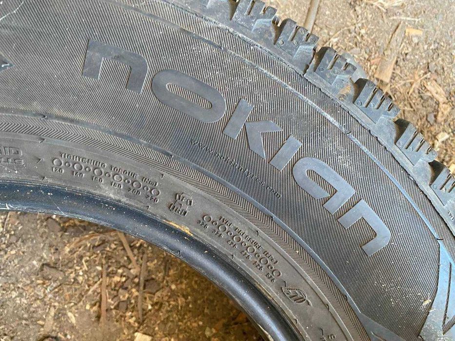 резина  HAKKAPELITTA Nokian C3 205/16с110/108q шиповані