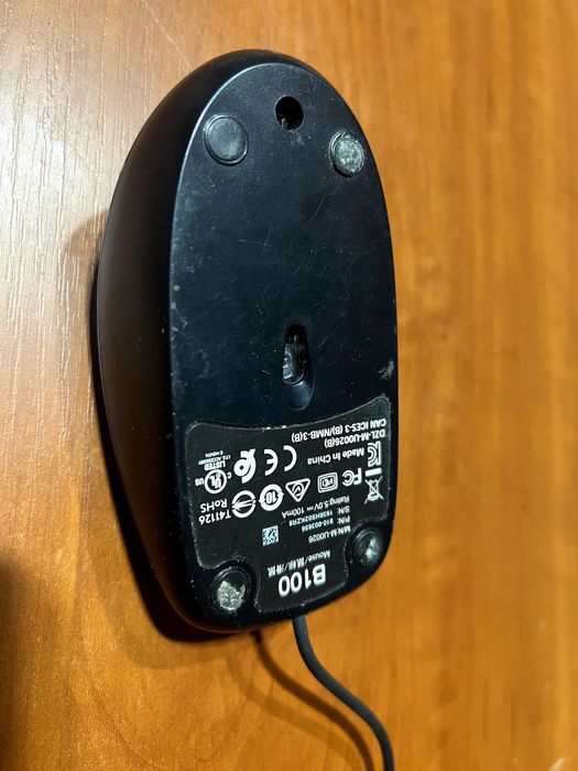 Logitech B100 комп'ютерна мишка