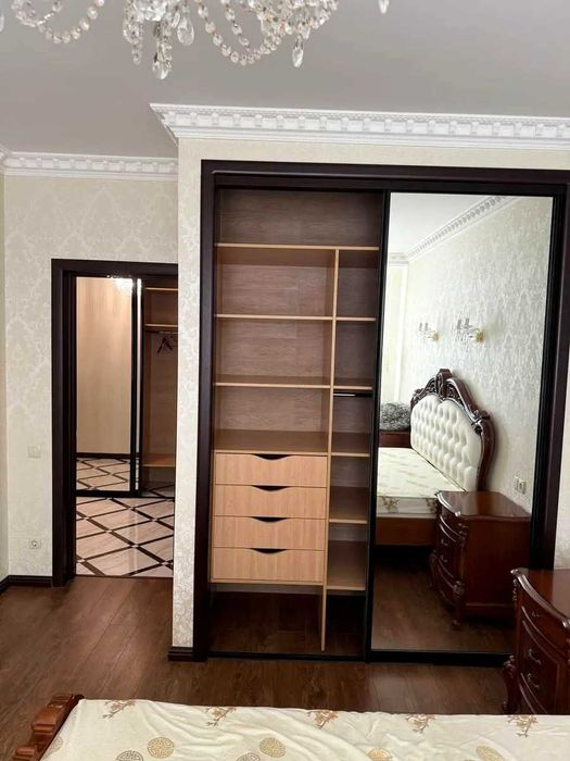 Оренда 2-к. стильної квартири 80м2. вул Єлизавети Чавдар, 13