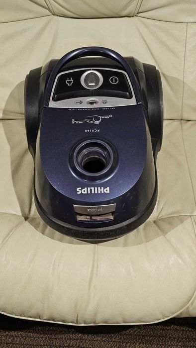 Odkurzacz Miele i Philips 2000vat