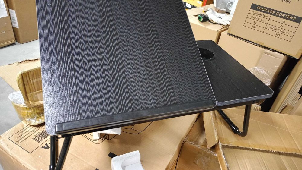 Składany stolik pod laptopa