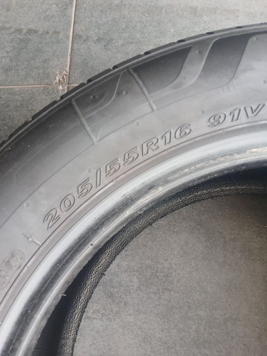 2 pneus 205 55 r16 Nexen