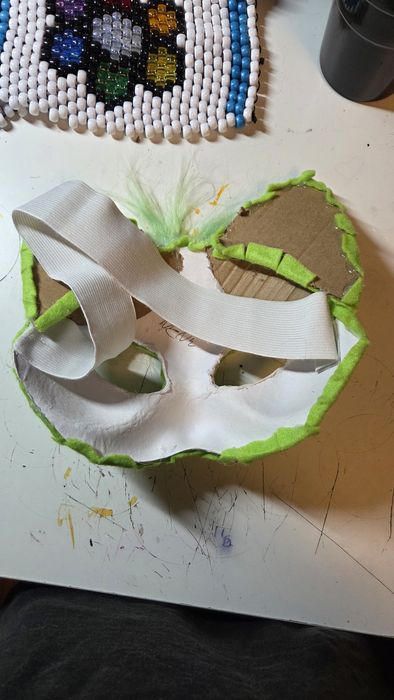 Maska therian zombie