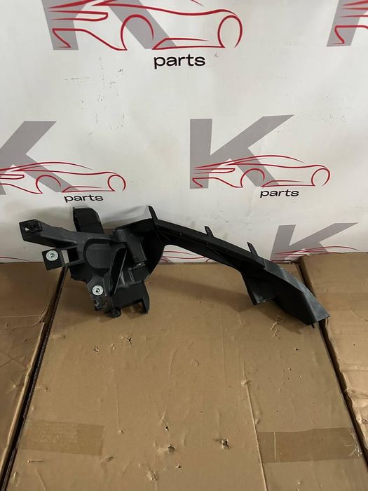 Audi Q5 2021 2022 2023 2024 Кріплення фари праве переднє 80A 80D 805 608 B