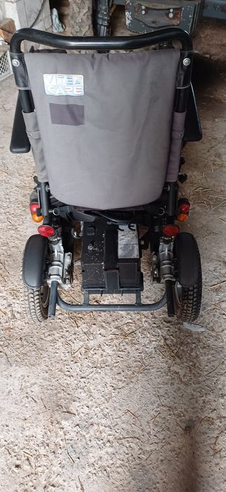 Wózek inwalidzki elektryczny