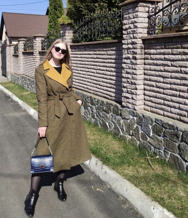 Пальто на запах, шерстяне