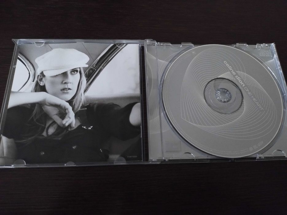 CD Celine Dion One Heart