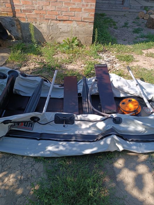 Продам лодку ELLING PR310