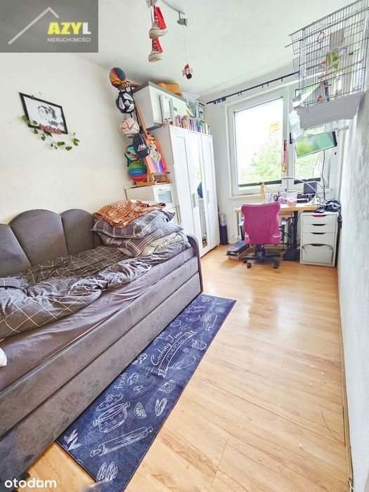 Pogoń, ul. Hallera – Przytulne 3 pokoje z balkonem.