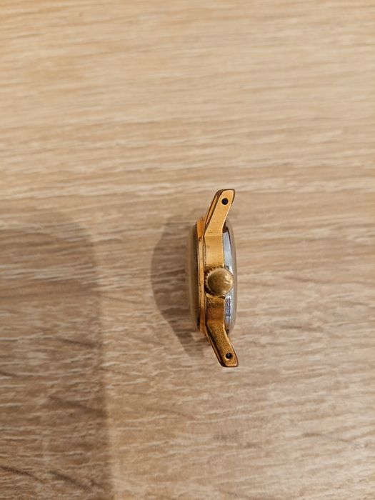 Часы наручные женские Слава позолоченные