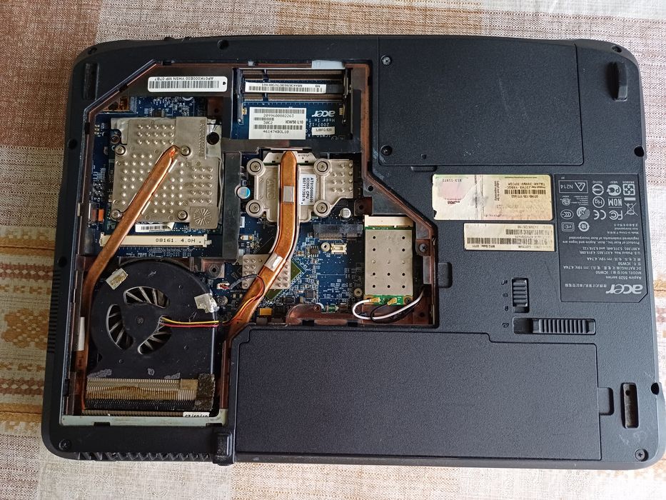 Ноутбук Acer Aspire 5520 на розборку або відновлення