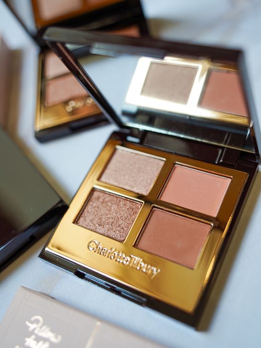 Палетка тіней Charlotte Tilbury Luxury Palette Pillow Talk