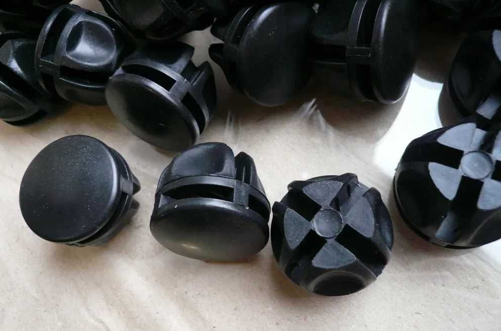 фурнитура Фишка соединение крепеж для стеклянных витрин куб горка