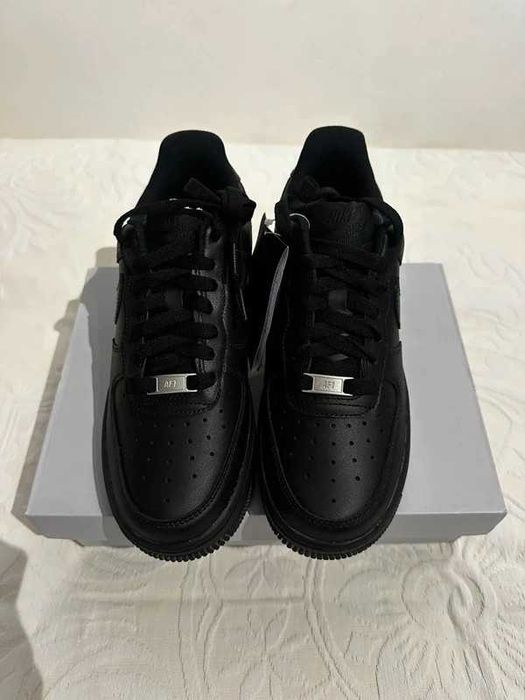 Air_ Force_ 1 Low_ '07 Black R.38