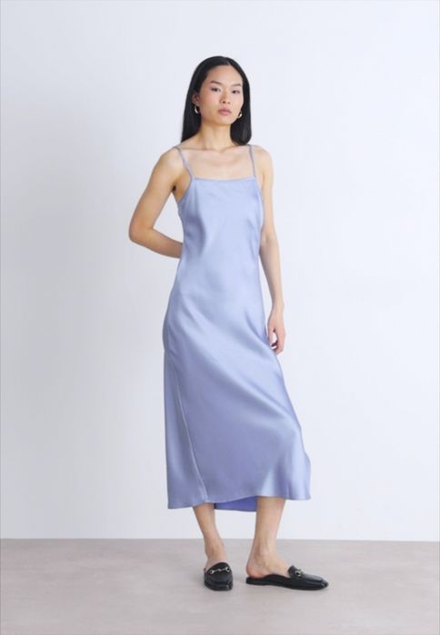 Sukienka  satynowa niebieska SAOLIVIA Samsoe S