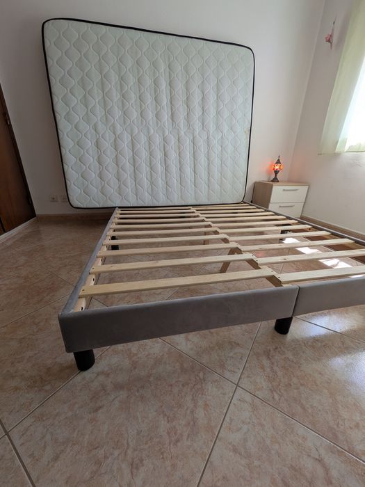 Cama de casal + colchao 160*200