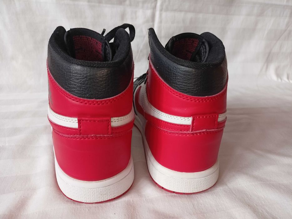 Nike Air Jordan roz. 41 - dł. wkł. 26,5 cm- super stan