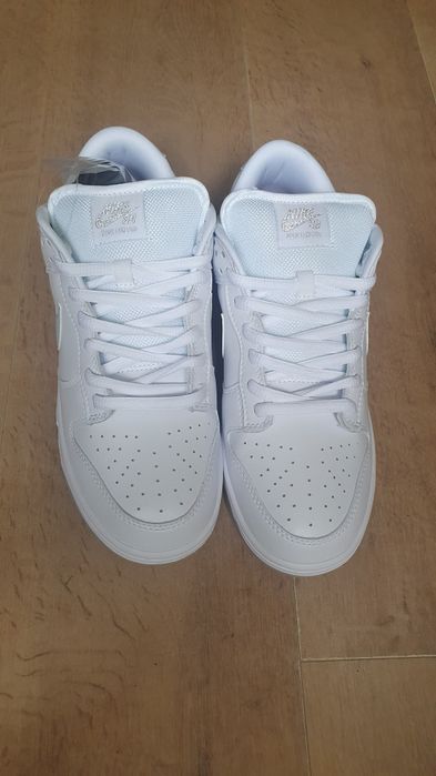 buty nike dunk x supreme