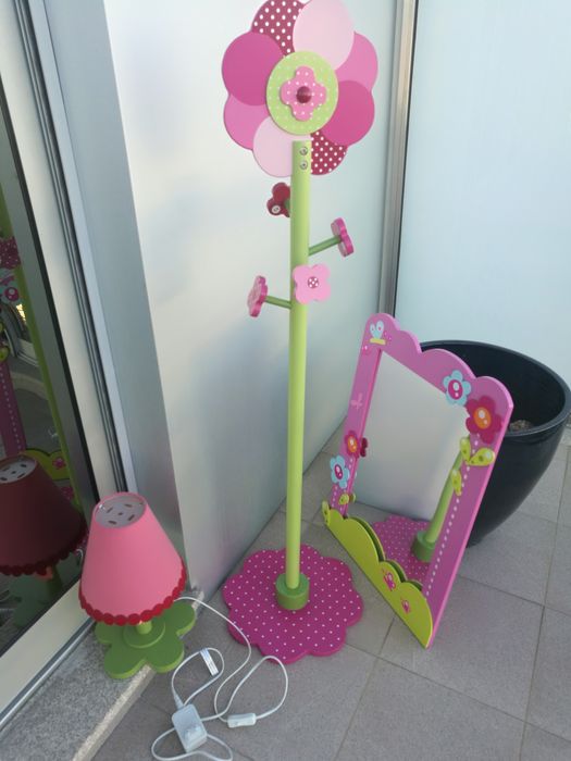 Conjunto quarto menina