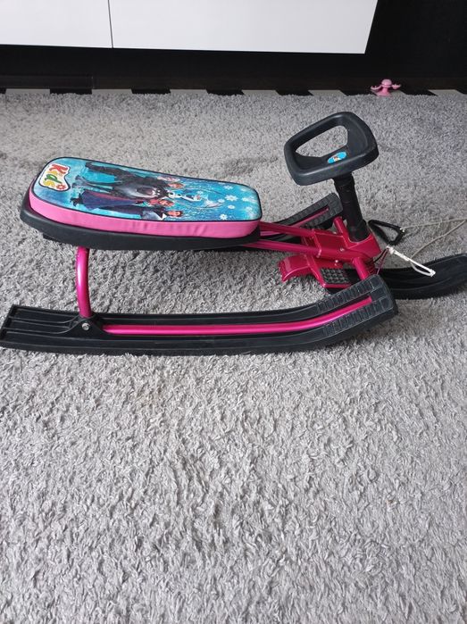 санчата-снігокати