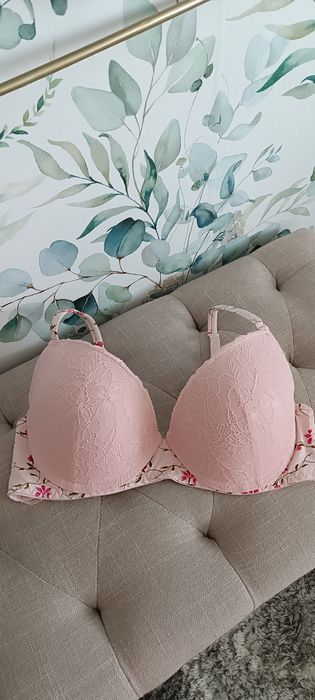 Biustonosze rozmiar 75C,75D