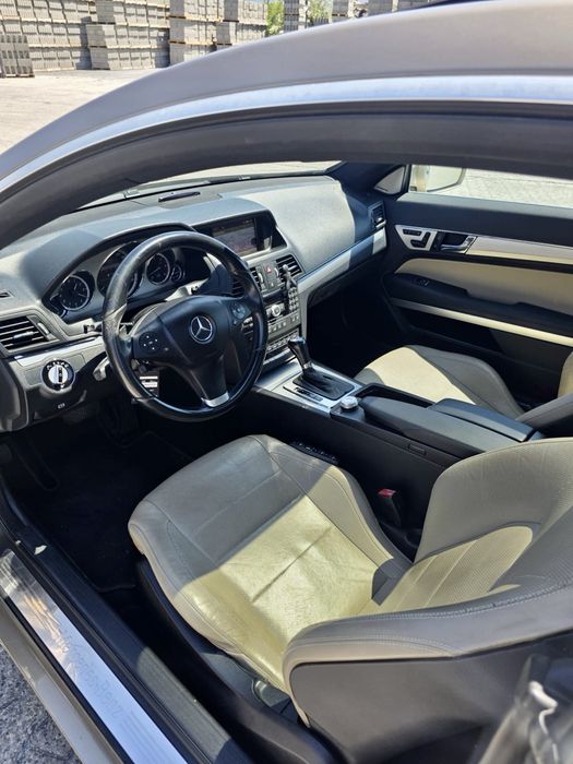 Vendo mercedes benz E350 coupé
