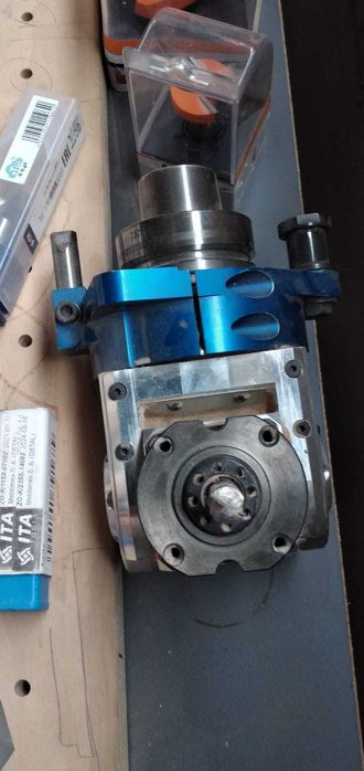 Głowica kątowa, agregat SCM 29L012